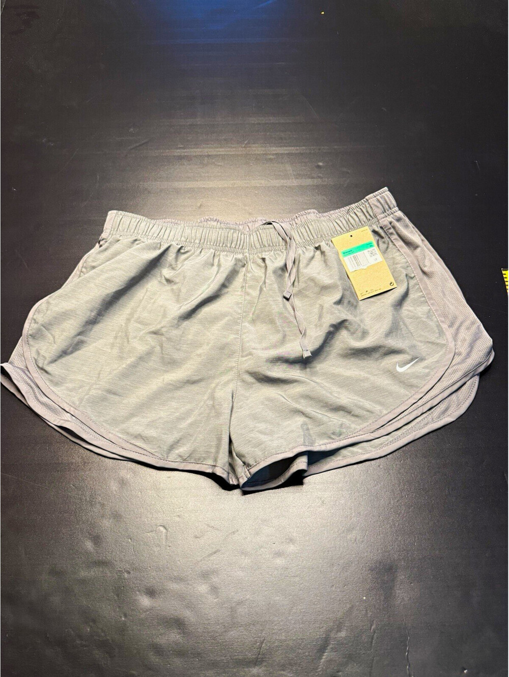 Nike Dri-FIT Womens Running Shorts Gray Lined Drawstring Size XL CU8890-067